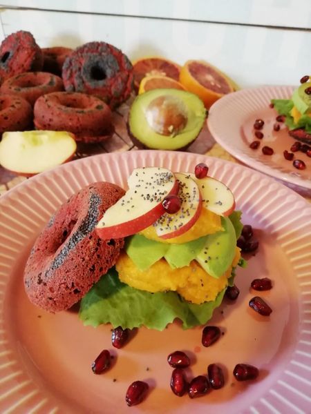 rote-beete-mohn-bagels_2.jpg